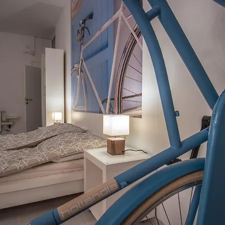 Bicycle Apartment *